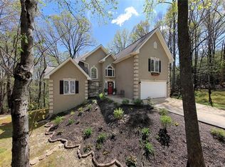 306 Benning Ct, Hendersonville, NC 28792