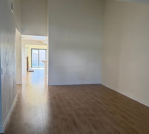 3rd image of 8536 De Soto Ave Unit 13