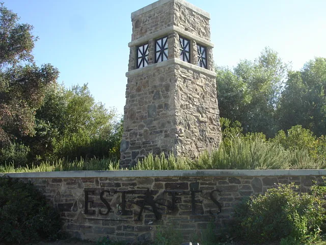26149 W Shadow Rock Ln — Photo 26
