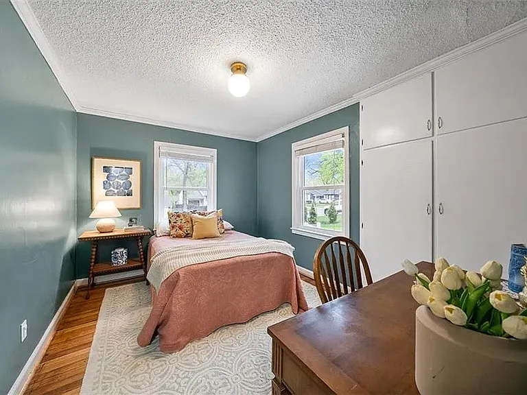 7100 Linden St — Photo 17