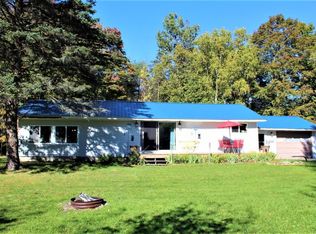 7186 E Sugar Grove Rd, Fountain, MI 49410