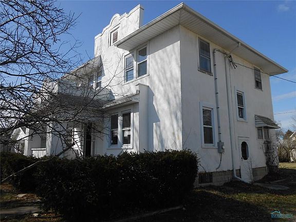 4th image of 610 E Yeasting St