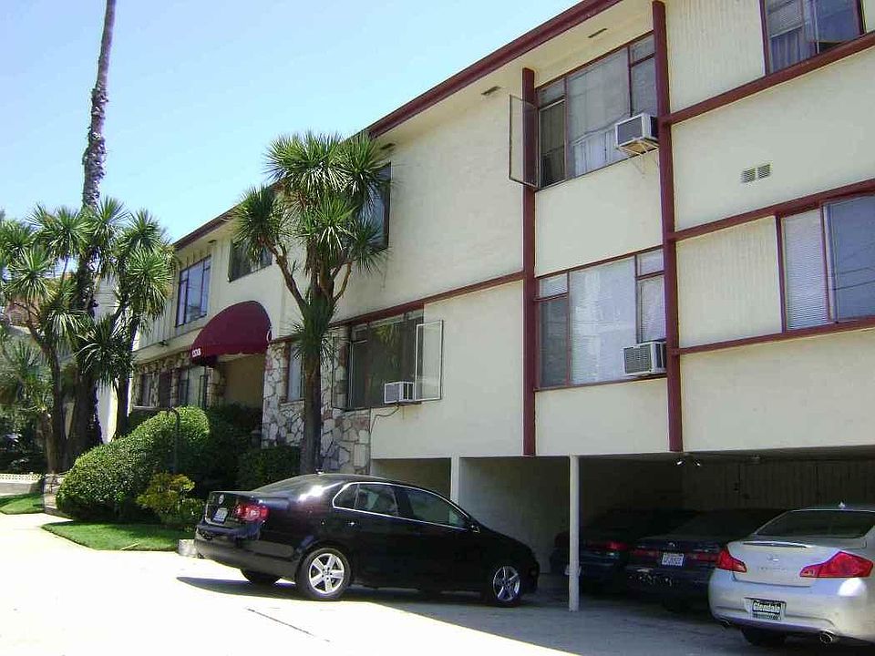 1st image of 1338 N Vista St APT 17