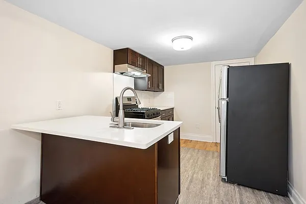 Rented by Douglas Elliman | media 17