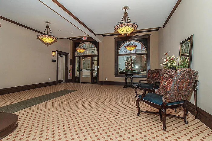 1 bed, 1.0 bath, 500 sqft, $1,100 — Photo 2