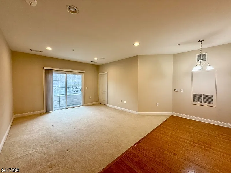 Building Photo - 2214 Ramapo Ct #2214