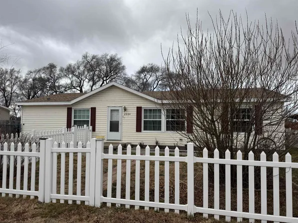 2224 N Sheridan Ave., North Platte, NE 69101