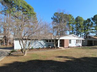 22 N Palmer Ave, Fayetteville, AR 72701