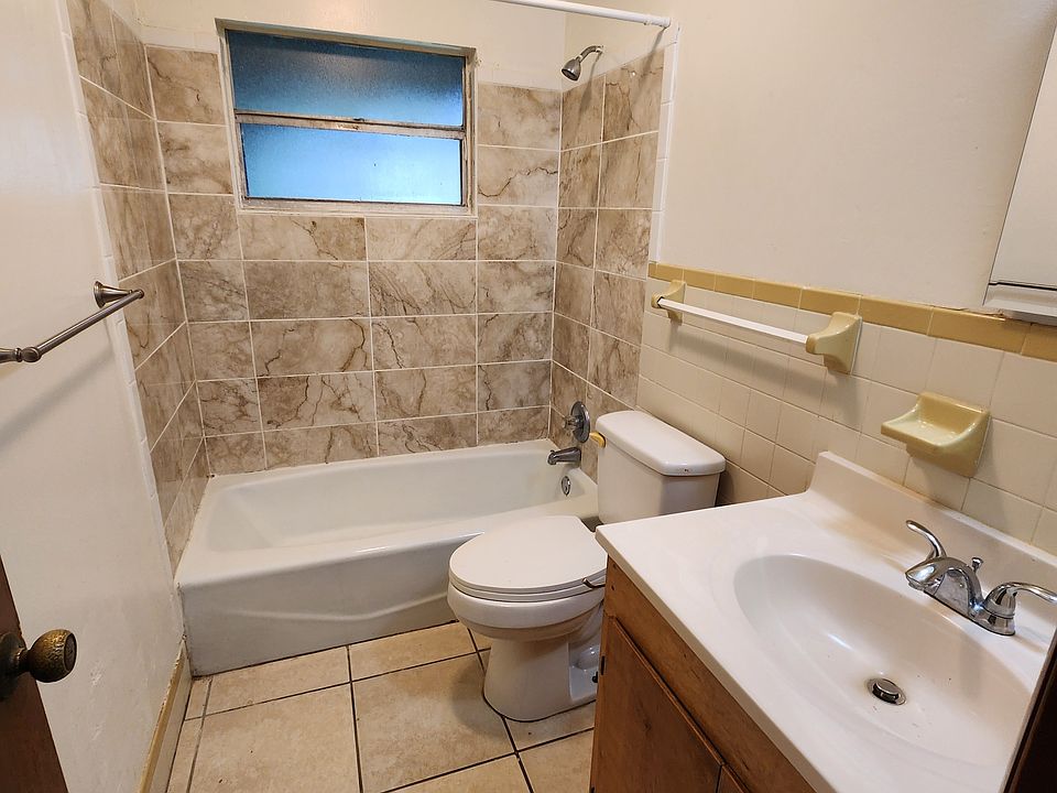 1st image of 518 NW 26th St #518