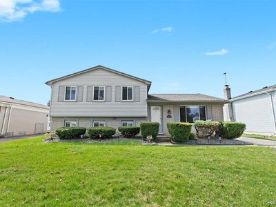 14512 Hillsdale Dr, Sterling Heights, MI, 48313