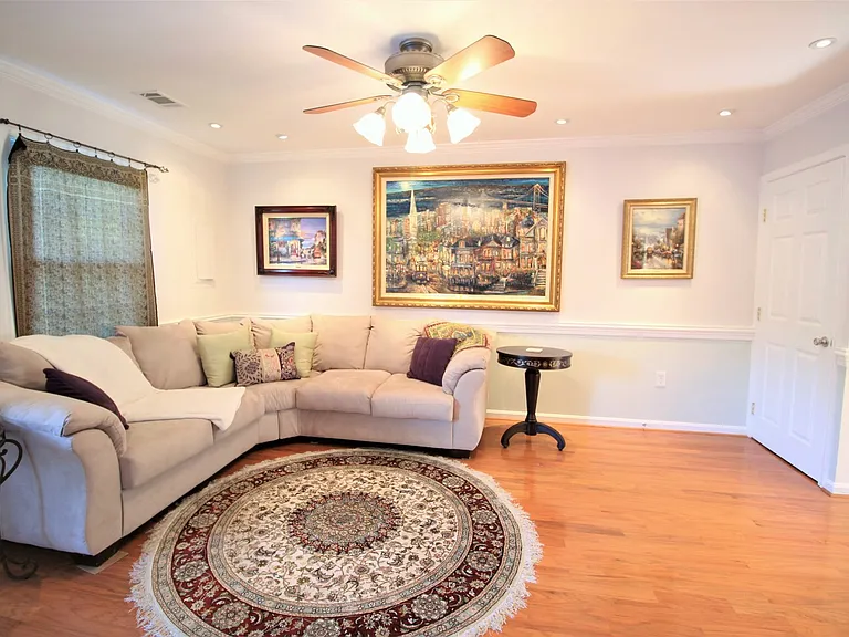6603 Forbush Ct — Photo 9