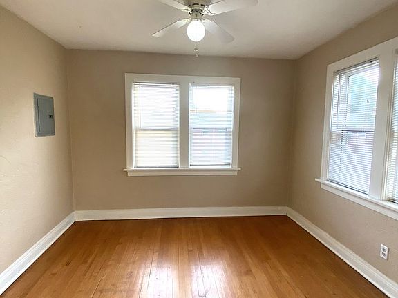 3rd image of 1712 N Indiana Ave #1718-5