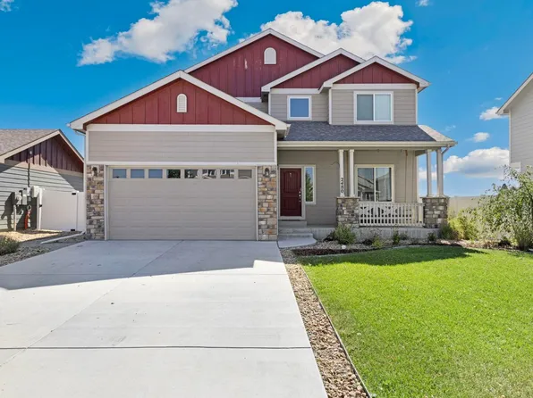 2480 Nicholson St, Berthoud, CO 80513