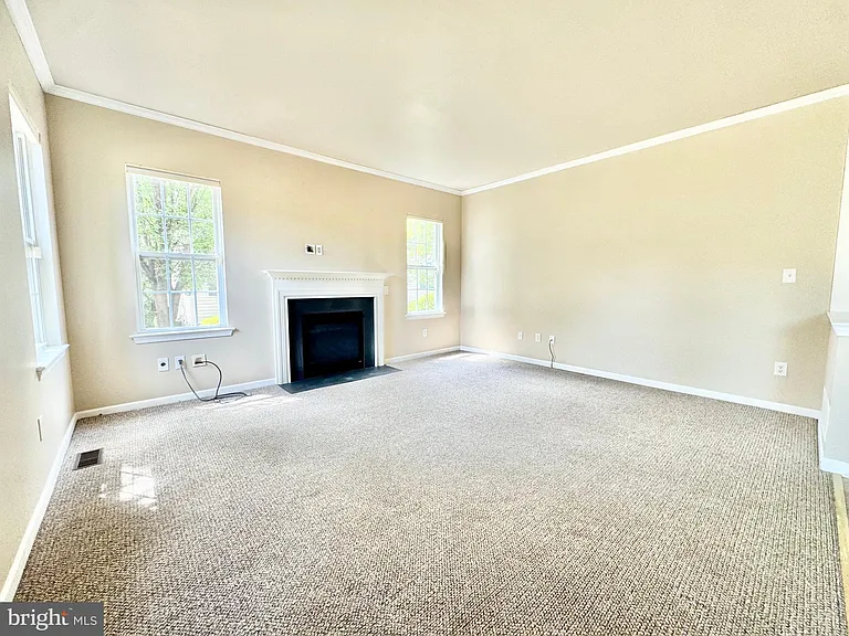 30 Riverside Rd — Photo 14