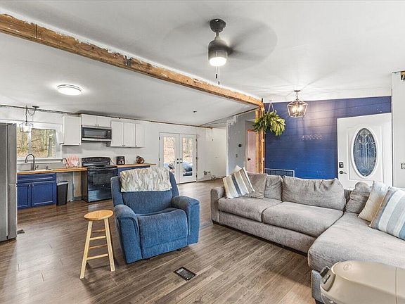 5th image of 6418 Cooley Rd