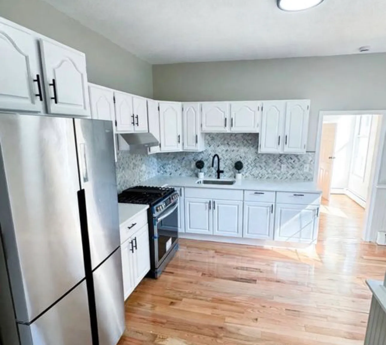 4 bed, 1850 sqft, $2,550 — Photo 3