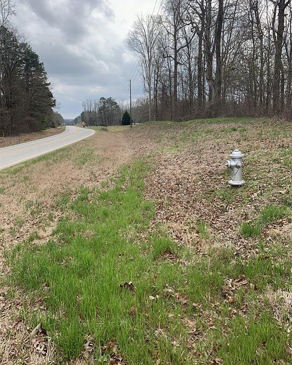 2nd image of 2127 Highway 59