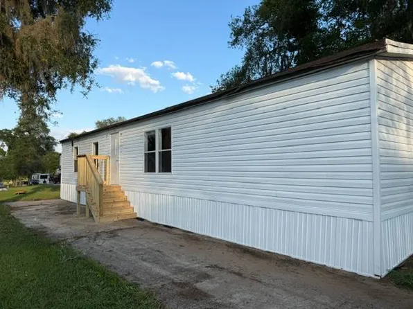 95 Ivey Ln, Paisley, FL 32767
