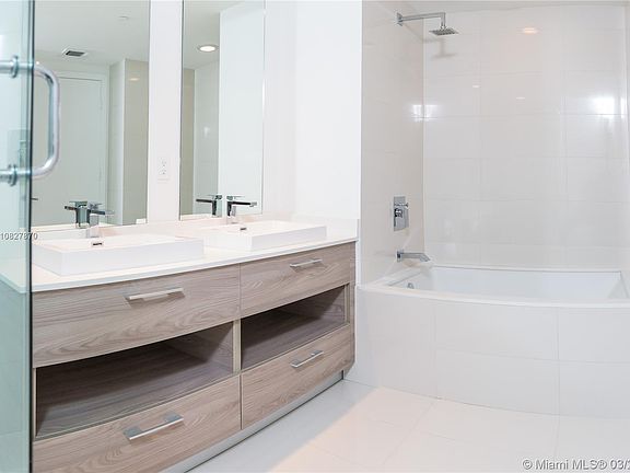 5th image of 1300 S Miami Ave Unit 2702