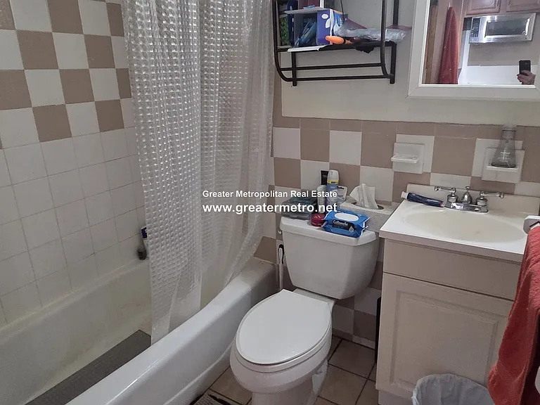 181 Endicott St #1 — Photo 9