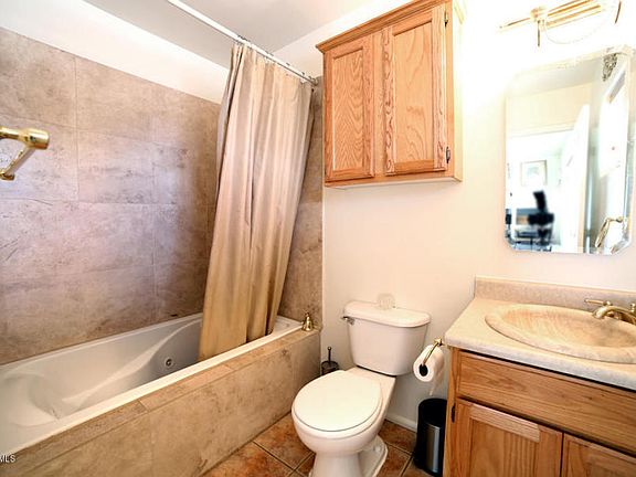 4th image of 1012 E Weber Dr #101