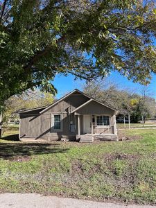 100 N Harrison St, West, TX, 76691