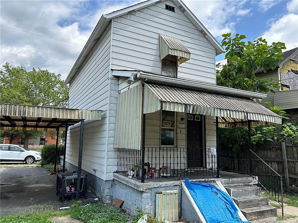 2nd image of 44 Dunlap St