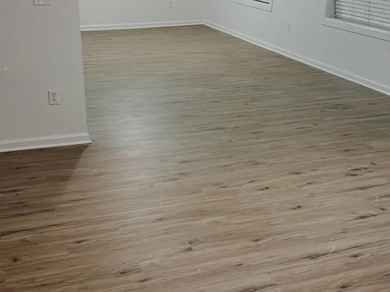 17 S College St #17A — Photo 10