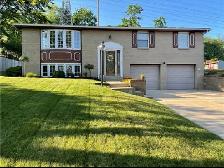 111 Kinvara Ct — Photo 1