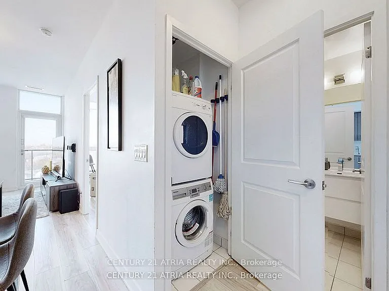 195 Bonis Ave #1004 — Photo 8