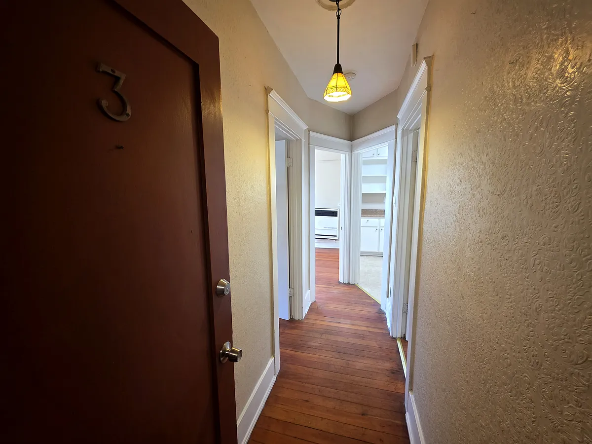 Building Photo - 521 N Pomona Ave #3