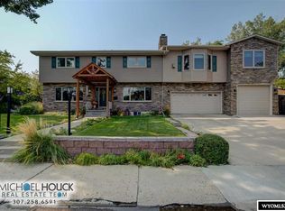 3710 Carmel Dr, Casper, WY 82604