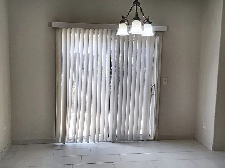 628 Gateway Dr — Photo 13