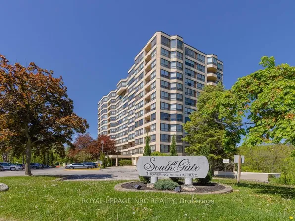 3 Towering Heights Blvd APT 804, Saint Catharines, ON L2T 4A4