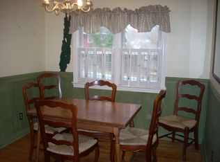 58 Pennwood Dr, Ewing, NJ 08638