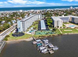 100 Silver Beach Ave APT 808, Daytona Beach, FL 32118