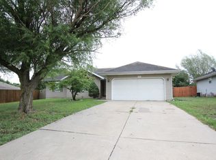 1650 S Eastland St, Springfield, MO 65802