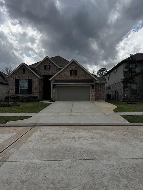 1st image of 4594 Silver Moon Dr