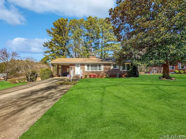 312 Durant St, South Hill, VA 23970