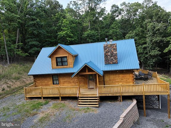 2nd image of 1422 Cave Mountain Rd