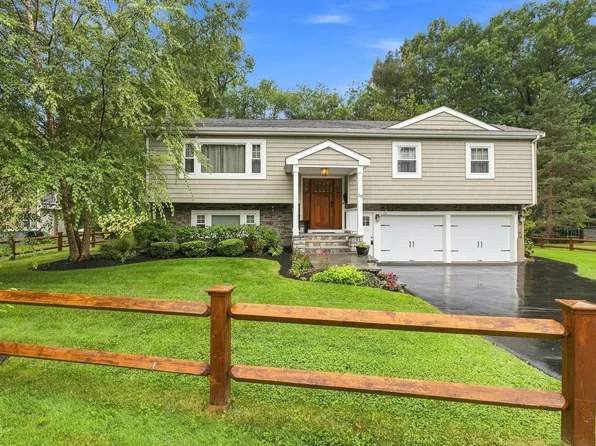 50 Audubon Rd, Reading, MA 01867