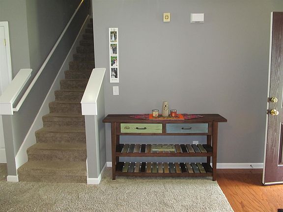 3rd image of 1331 Chopin Ct S