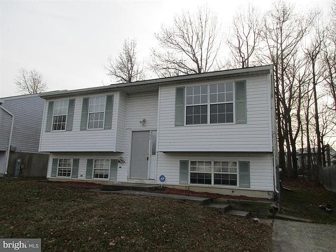 1st image of 606 Shelter Cove St