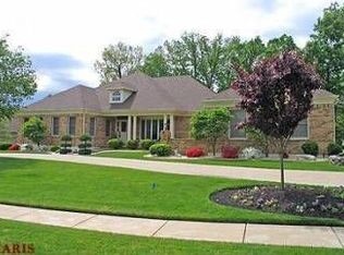 1200 Turnberry Ridge Ct, Chesterfield, MO 63005