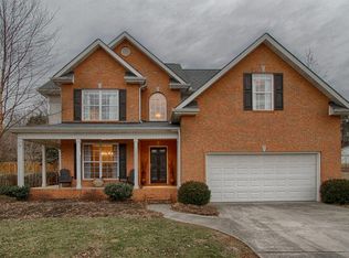 1209 Greatcoat Ln, Knoxville, TN 37922