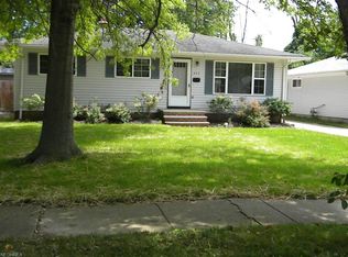 343 Erieview Blvd, Sheffield Lake, OH