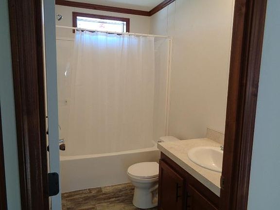 5th image of 12586 Garland Ave