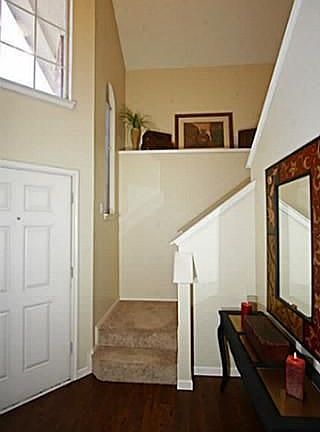 2nd image of 930 Ivyglen Ct