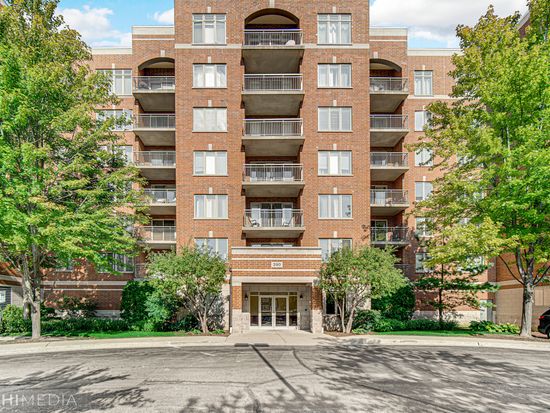 390 S Western Ave APT 408, Des Plaines, IL 60016
