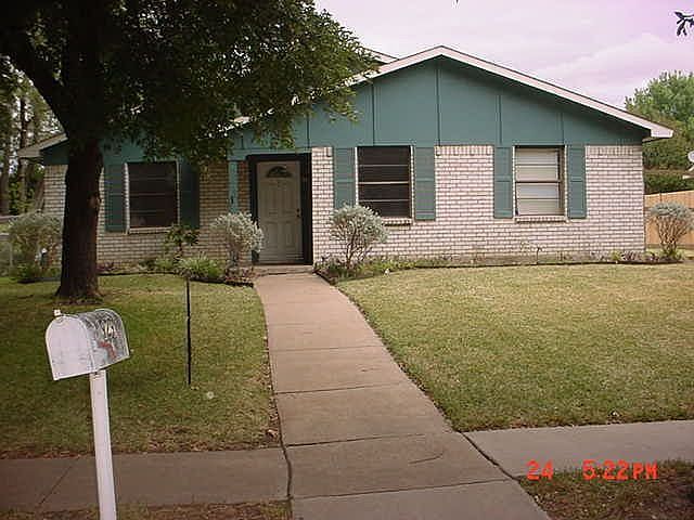Photo 1